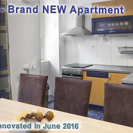 Apartment Astra 14 Prag